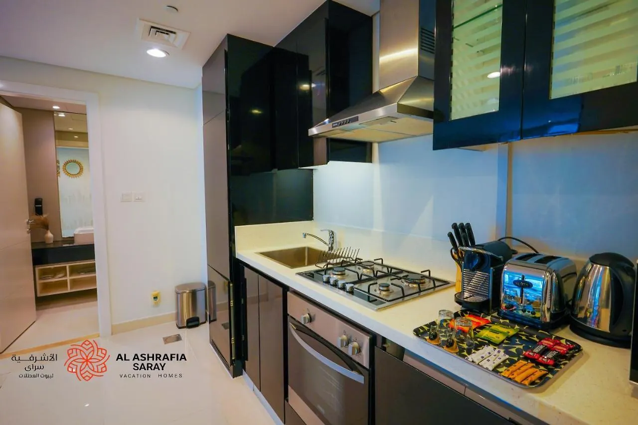 Al Ashrafia Saray - Extraordinary Studio In Canal View Dubai Apartment